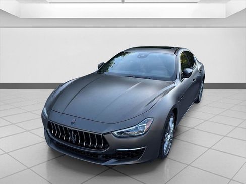 Used 2019 Maserati Ghibli S GranLusso AWD/4WD image 10