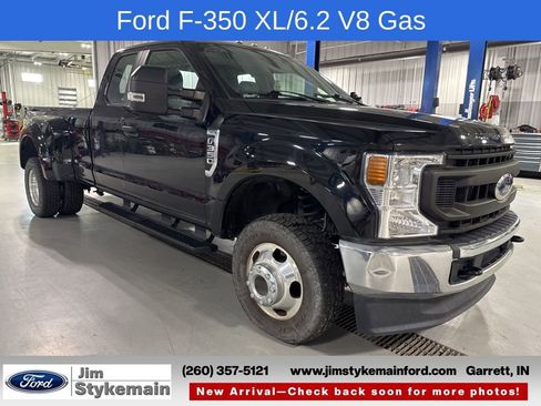 Used 2022 Ford F350 4x4 SuperCab DRW Super Duty image 6
