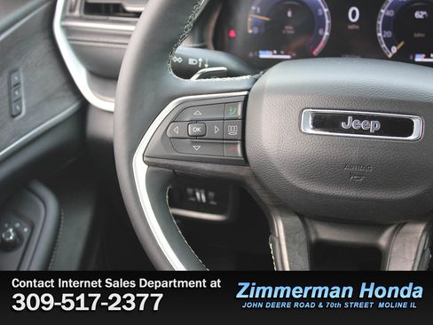 Used 2024 Jeep Grand Cherokee L Limited w/ Black Appearance Package image 14