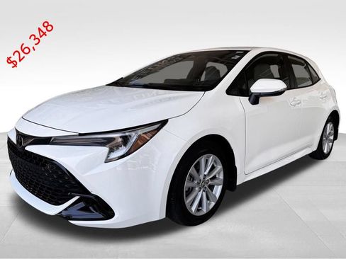 Certified 2024 Toyota Corolla SE FWD image 4