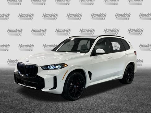 Used 2026 BMW X5 sDrive40i w/ M Sport Package RWD image 3