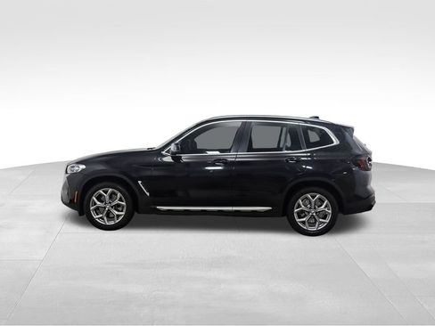 Used 2023 BMW X3 xDrive30i w/ Premium Package image 2