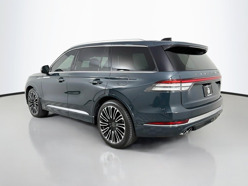 New 2026 Lincoln Aviator Black Label w/ Dynamic Handling Package AWD/4WD image 7