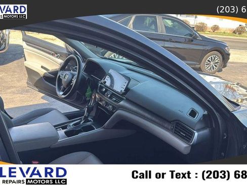 Used 2018 Honda Accord LX image 39
