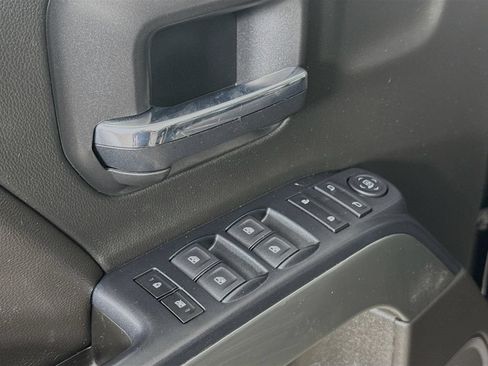 Used 2018 Chevrolet Silverado 1500 LT w/ All Star Edition AWD/4WD image 19