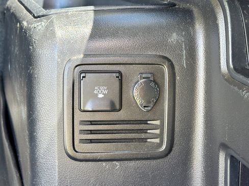 Used 2016 Toyota 4Runner Trail Premium AWD/4WD image 26