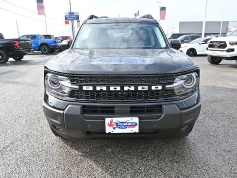 New 2025 Ford Bronco Sport Outer Banks w/ Outer Banks Tech Package+ image 9