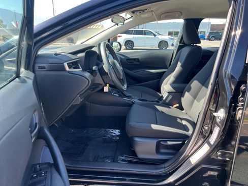 Used 2023 Toyota Corolla LE FWD image 11
