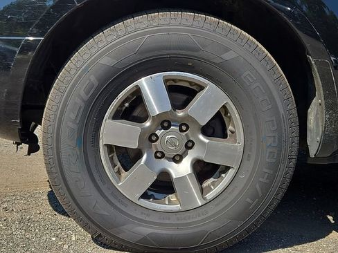 Used 2012 Nissan Frontier PRO-4X w/ Pro-4x Luxury Pkg AWD/4WD image 27