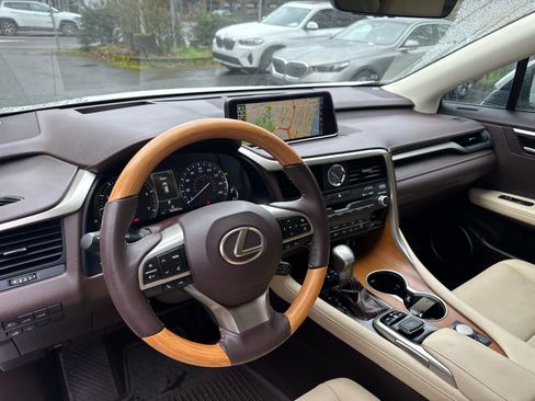 Used 2018 Lexus RX 350 AWD w/ Premium Package image 7