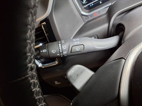 Used 2024 GMC Sierra 1500 Denali w/ Technology Package image 10