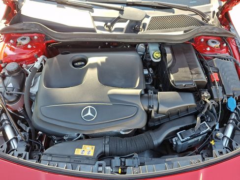 Used 2018 Mercedes-Benz CLA 250 4MATIC image 28
