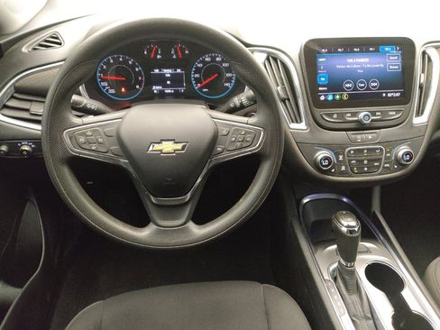 Used 2020 Chevrolet Malibu LT FWD image 22