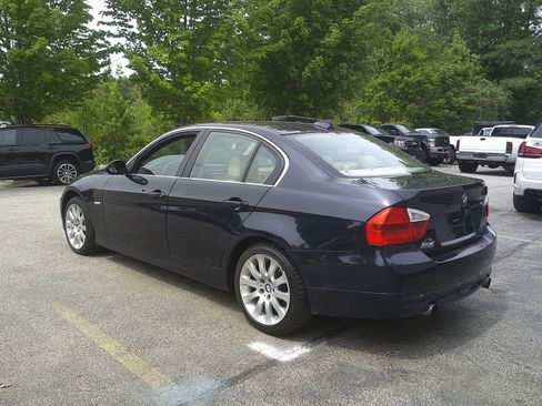 Used 2008 BMW 335xi Sedan AWD/4WD image 6