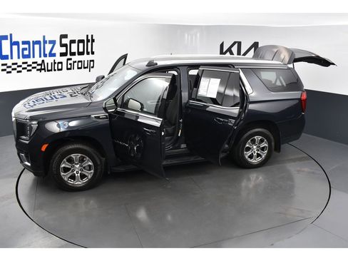 Used 2023 GMC Yukon SLE w/ Gmc Pro Safety Plus Package image 40