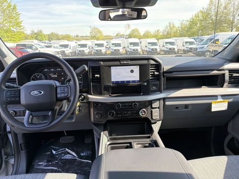 New 2026 Ford F350 XLT w/ 360-Degree Camera Package image 21
