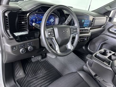 Used 2025 Chevrolet Silverado 3500 LT w/ Trail Boss Package AWD/4WD image 10