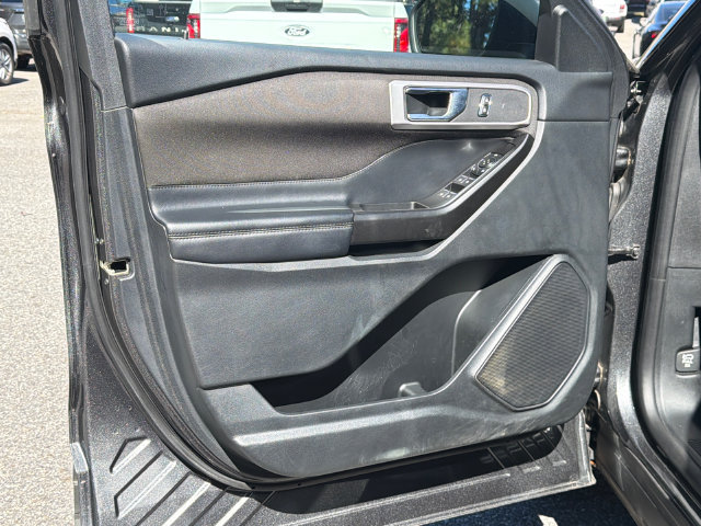 Certified 2020 Ford Explorer XLT AWD/4WD image 12