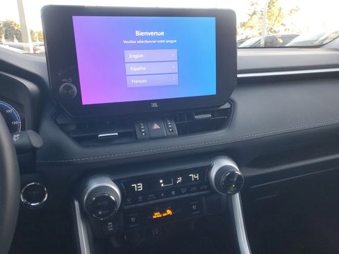 Used 2023 Toyota RAV4 Limited image 25