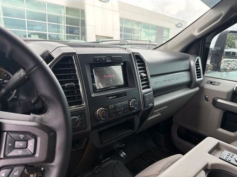 Used 2018 Ford F250 XLT AWD/4WD image 26