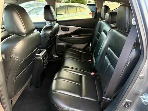 Used 2022 Nissan Murano SV AWD/4WD image 15
