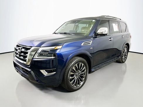 Used 2022 Nissan Armada Platinum w/ Captain's Chairs Package image 3