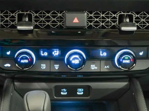 New 2025 Honda Accord Touring image 27