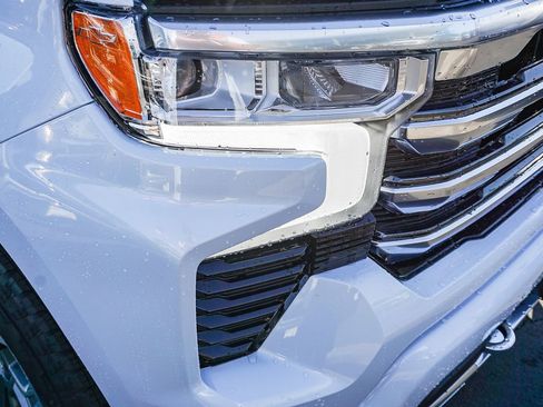 New 2026 Chevrolet Silverado 1500 High Country w/ Technology Package image 23