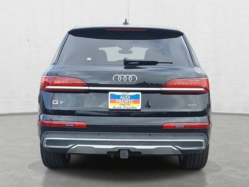 Used 2023 Audi Q7 3.0T Premium Plus w/ Premium Plus Package AWD/4WD image 6
