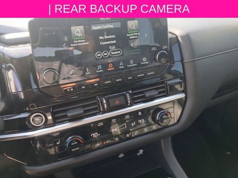 Certified 2024 Nissan Pathfinder SL image 14