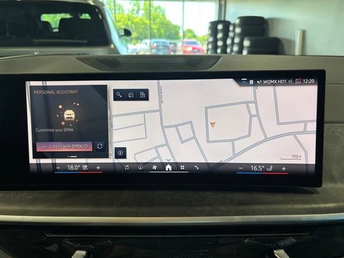 Used 2025 BMW X7 xDrive40i AWD/4WD image 15