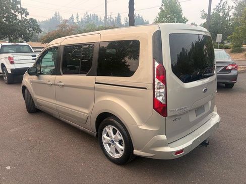 Used 2015 Ford Transit Connect XLT FWD image 5