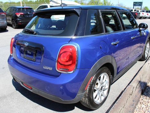 Used 2019 MINI Cooper 4-Door Hardtop FWD image 6