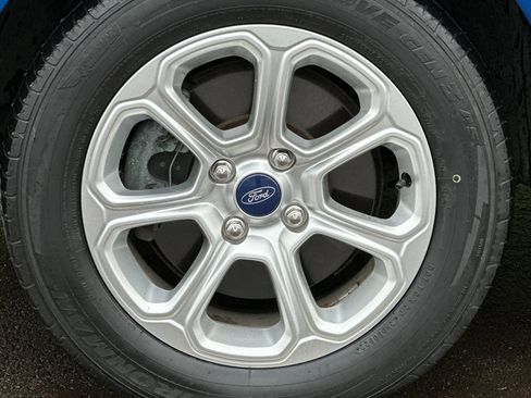 Used 2018 Ford EcoSport SE w/ SE Convenience Package image 27