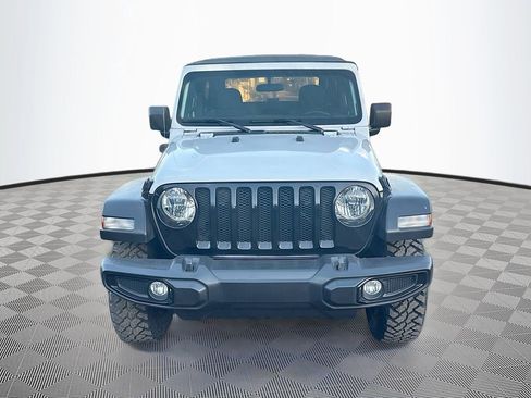 Used 2022 Jeep Wrangler Sport image 2