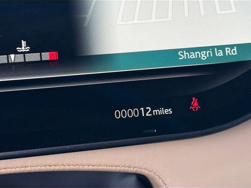 New 2026 Land Rover Range Rover SE image 42