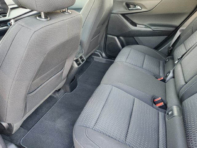 Used 2026 Chevrolet Equinox LT FWD image 30