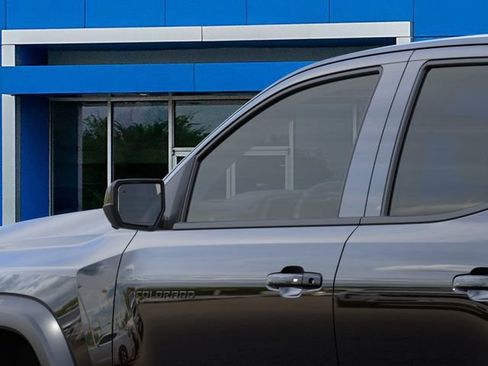 New 2026 Chevrolet Colorado ZR2 w/ Technology Package AWD/4WD image 12