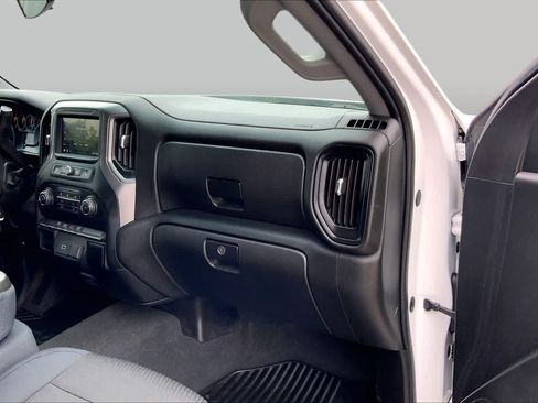 Certified 2019 Chevrolet Silverado 1500 Custom Trail Boss w/ Custom Convenience Package AWD/4WD image 16