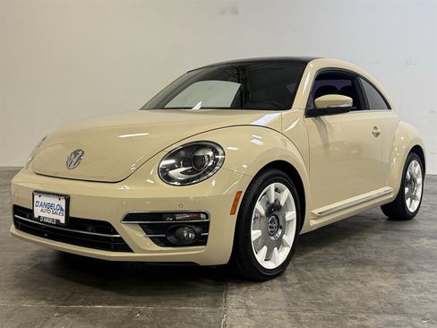 Used 2019 Volkswagen Beetle 2.0T Final Edition SEL FWD image 3