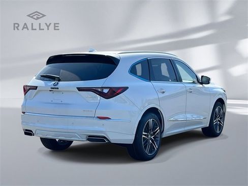 New 2025 Acura MDX w/ Advance Package image 5