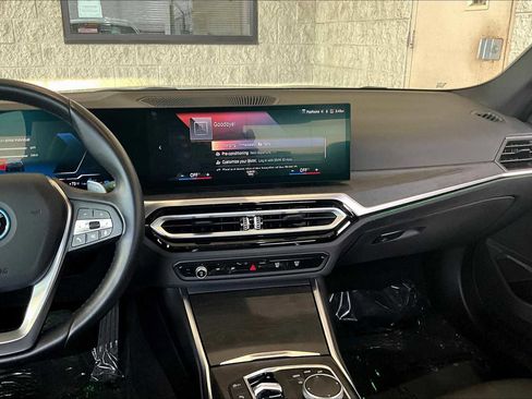Used 2024 BMW 330e w/ Convenience Package image 6
