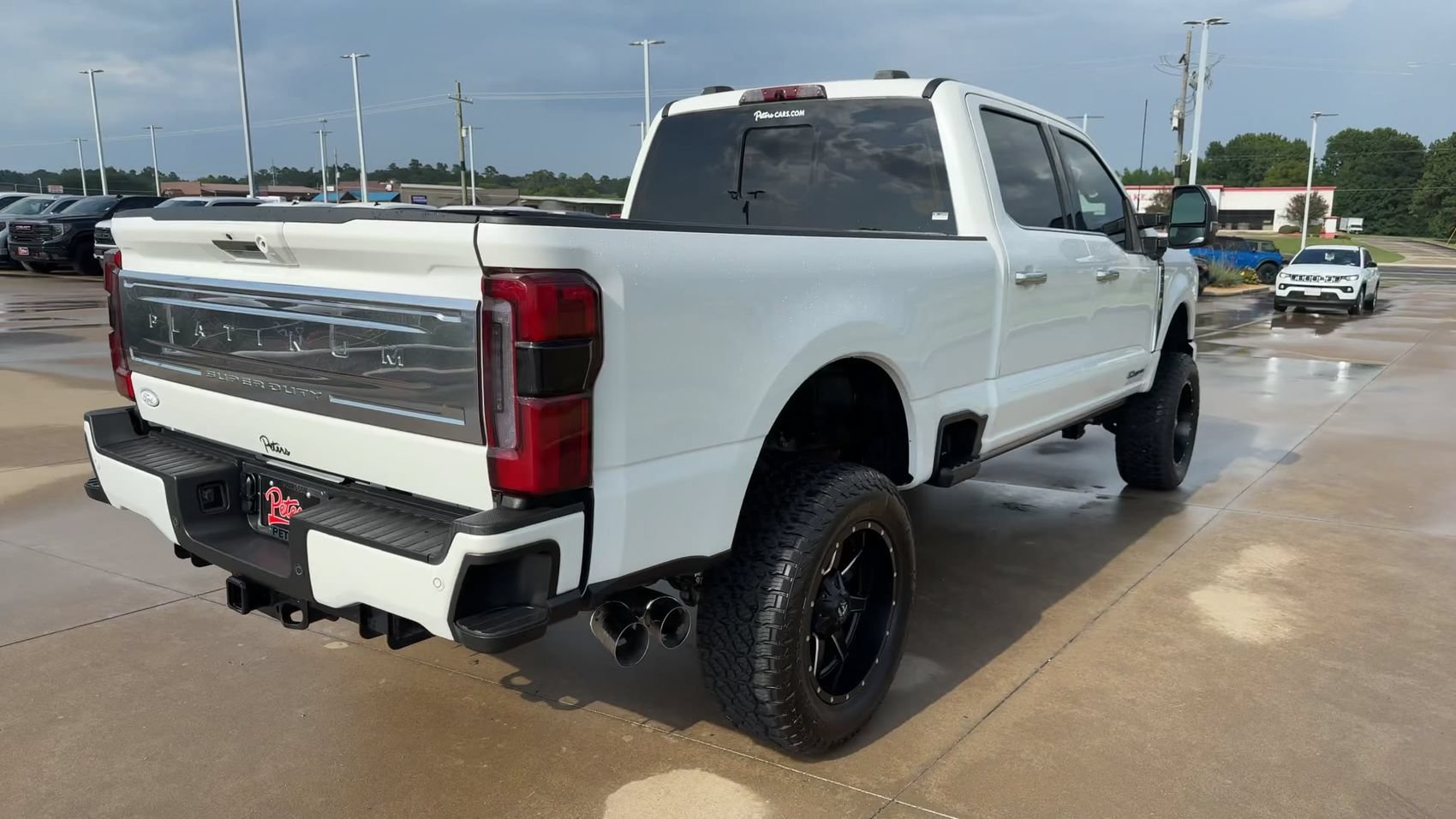 Used 2024 Ford F350 Platinum AWD/4WD image 7