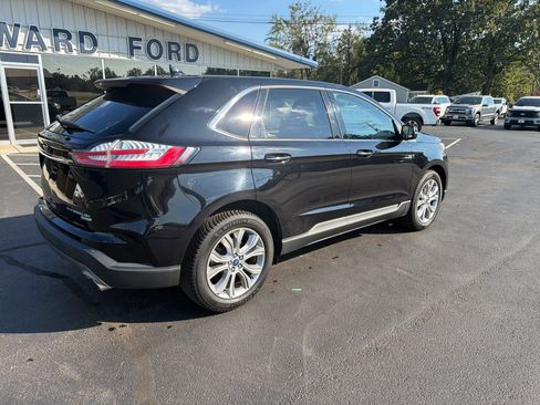 Used 2019 Ford Edge Titanium FWD image 5