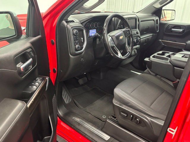 Used 2022 Chevrolet Silverado 1500 LT AWD/4WD image 14