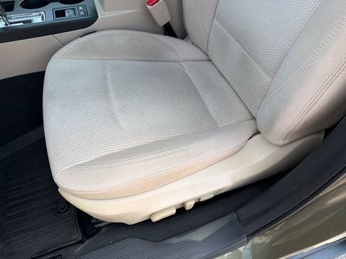 Used 2019 Subaru Outback 2.5i Premium AWD/4WD image 21