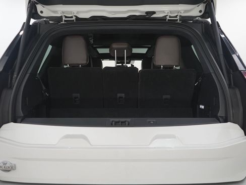Used 2025 Ford Expedition King Ranch AWD/4WD image 18