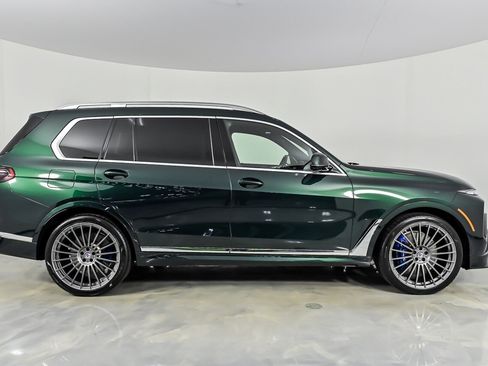 Used 2024 BMW ALPINA XB7 AWD/4WD image 11