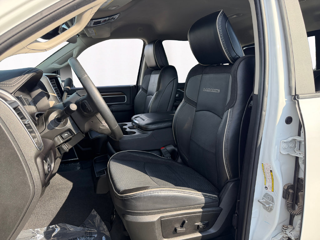 Used 2024 RAM 2500 Laramie w/ Safety Group AWD/4WD image 9