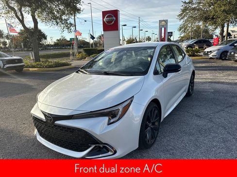 Used 2026 Toyota Corolla XSE image 3